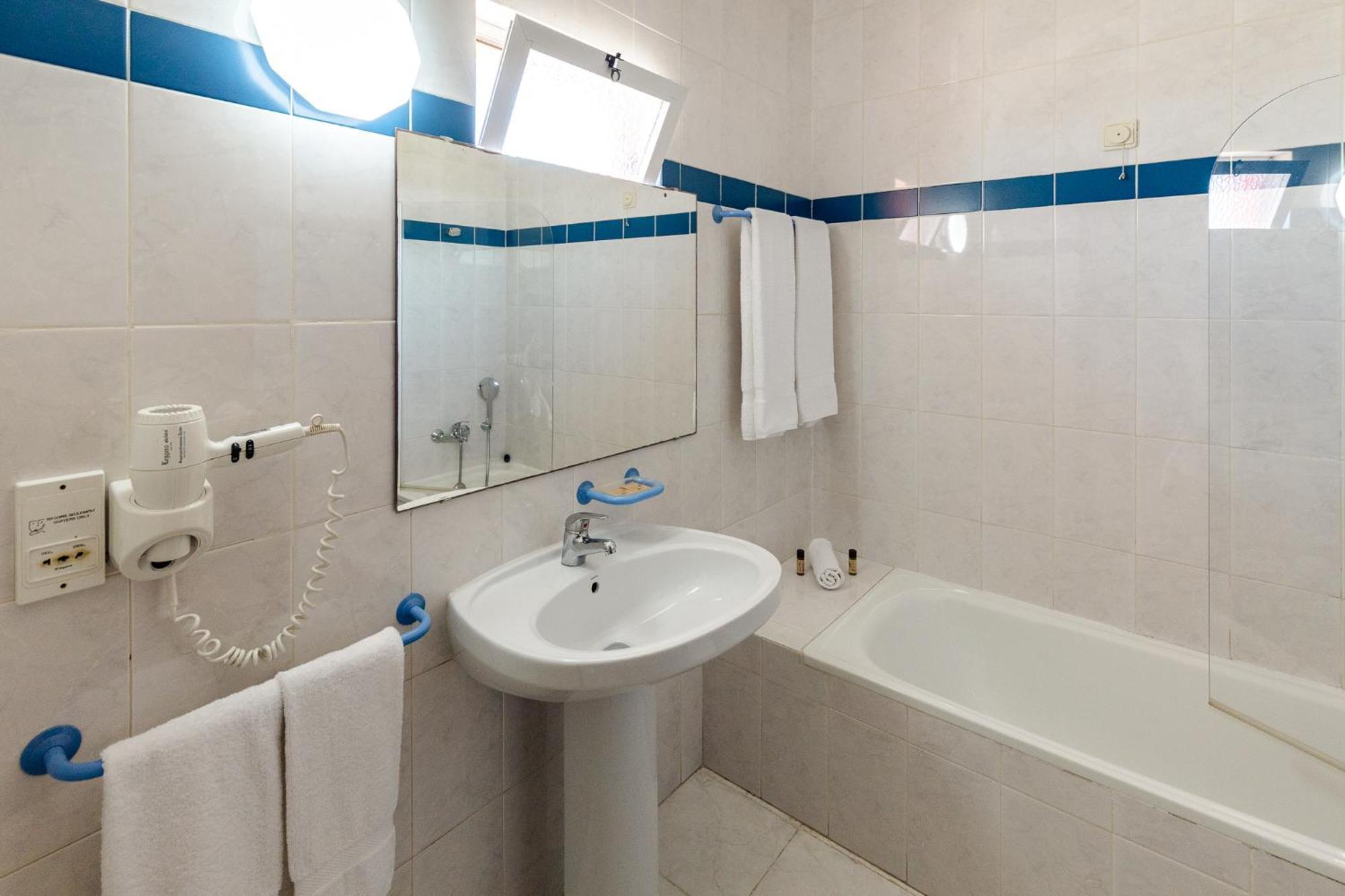 Hotel Bela Ria Olhao Bagian luar foto