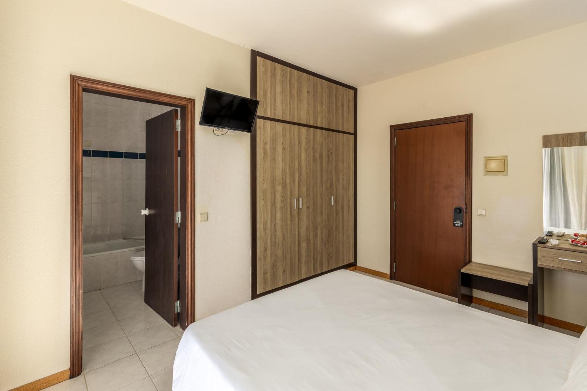 Hotel Bela Ria Olhao Bagian luar foto